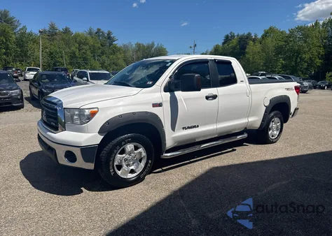 2012 Toyota Tundra Double Cab Sr5 z USA, uszkodzony, nr VIN 5TFUY5F13CX244762